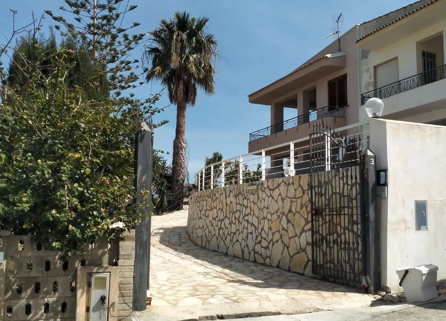 Casa vacanza Luisa Alcamo Marina 0*,  Italia